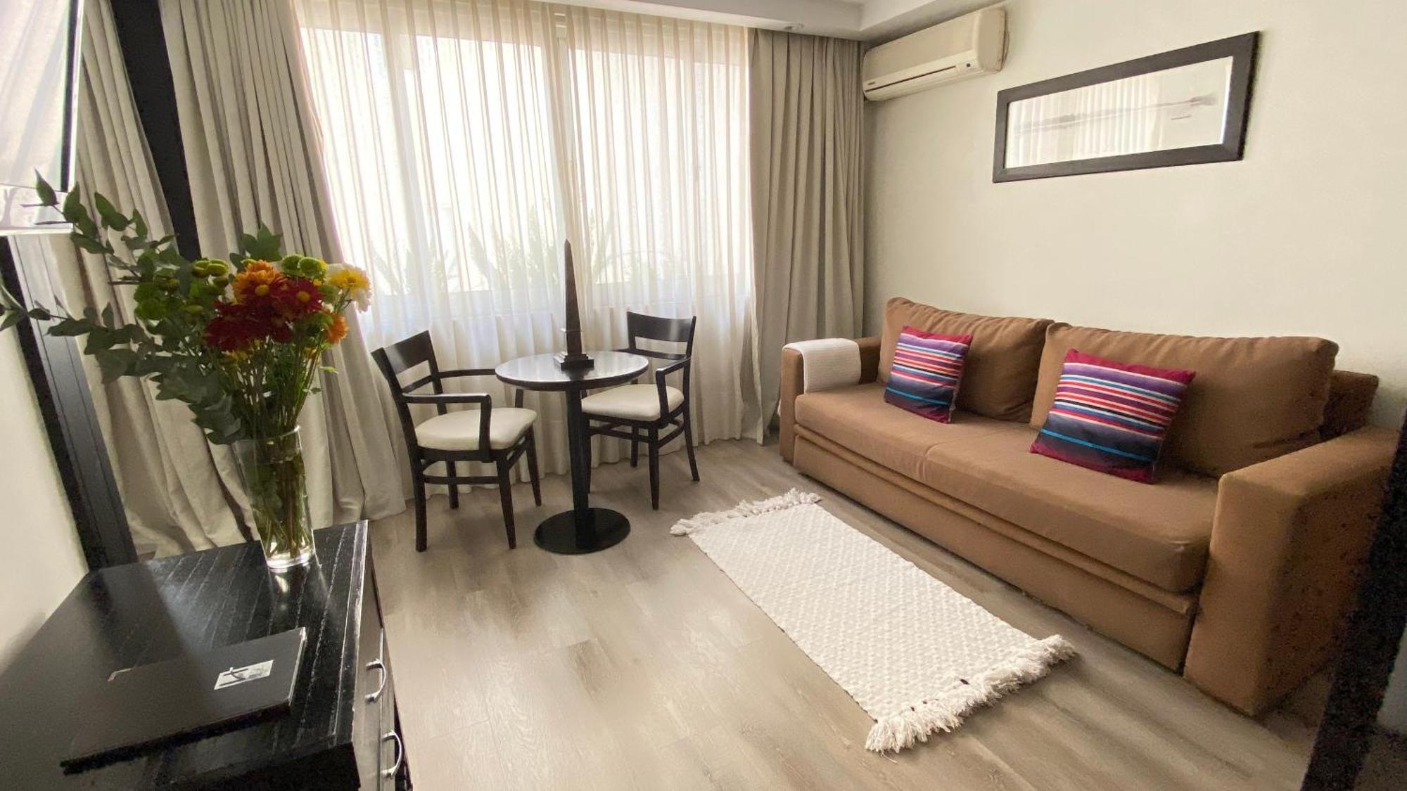 Ulises Recoleta Suites Buenos Aires Bagian luar foto